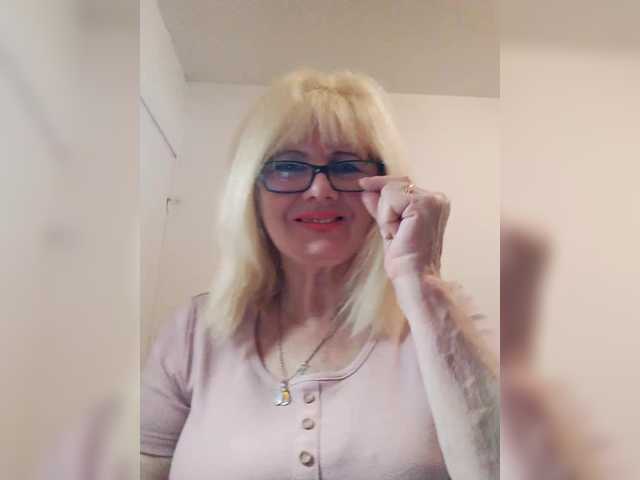Watch cute camslut KASANDRABOLOSHKA KASANDRABOLOSHKA from BongaCams