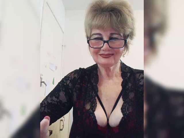 KASANDRABOLOSHKA's BongaCams show and profile