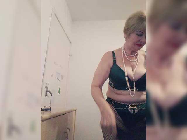 порно KASANDRABOLOSHKA