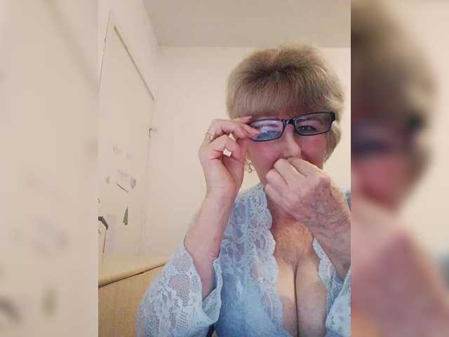 KASANDRABOLOSHKA's BongaCams show and profile