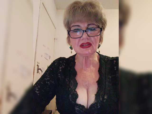 KASANDRABOLOSHKA's BongaCams show and profile