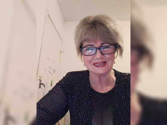 KASANDRABOLOSHKA's BongaCams show and profile