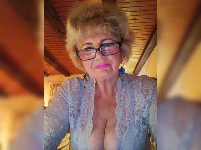 BoloshkaBlonda webcam