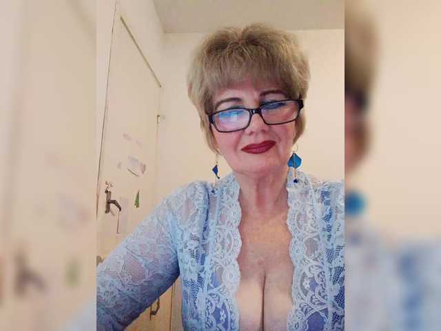 KASANDRABOLOSHKA's BongaCams show and profile