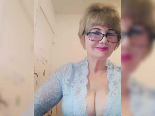 KASANDRABOLOSHKA's BongaCams show and profile