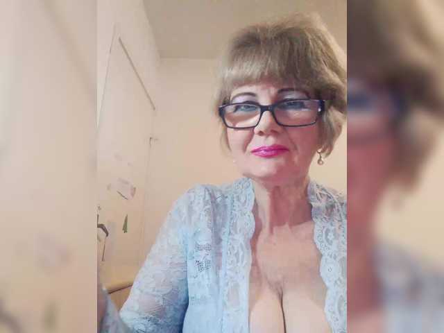 KASANDRABOLOSHKA's BongaCams show and profile