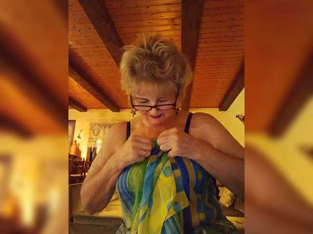 KASANDRABOLOSHKA from BongaCams is Freechat