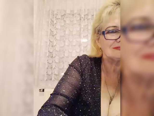 KASANDRABOLOSHKA's BongaCams show and profile