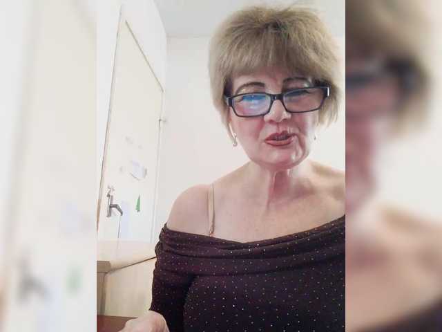 KASANDRABOLOSHKA's BongaCams show and profile