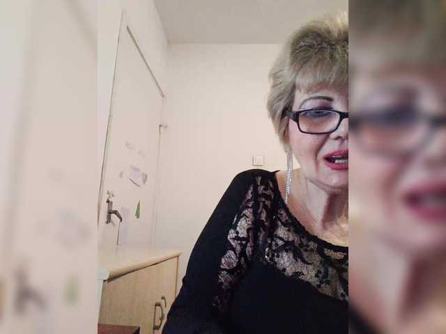 KASANDRABOLOSHKA's BongaCams show and profile