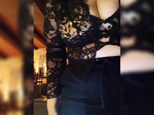 KASANDRABOLOSHKA's BongaCams show and profile