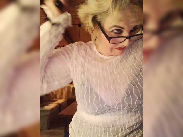 KASANDRABOLOSHKA live cam