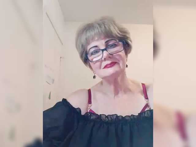 KASANDRABOLOSHKA's BongaCams show and profile