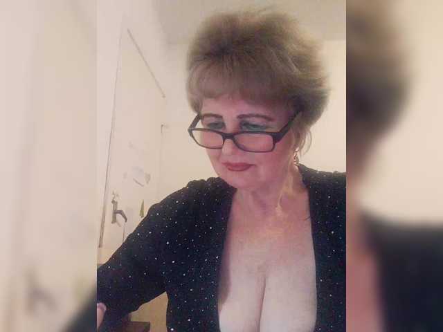 KASANDRABOLOSHKA's BongaCams show and profile