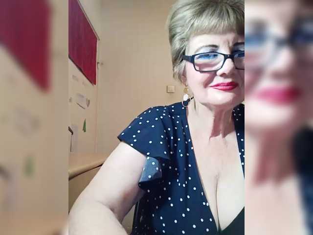 KASANDRABOLOSHKA's BongaCams show and profile