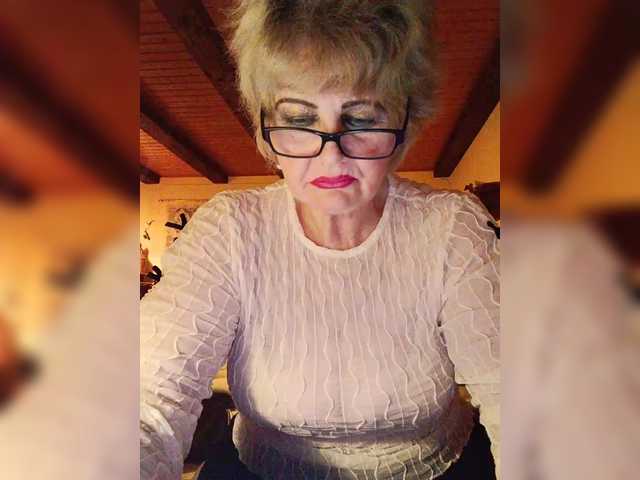 KASANDRABOLOSHKA's BongaCams show and profile