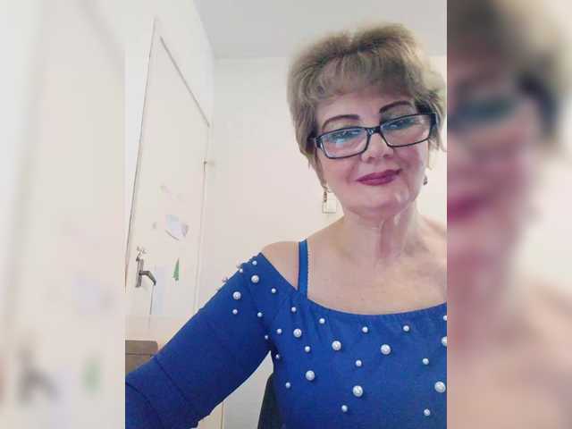 KASANDRABOLOSHKA's BongaCams show and profile