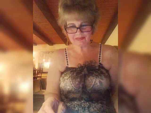 BoloshkaBlonda webcam