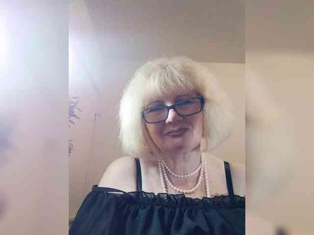 BoloshkaBlonda webcam