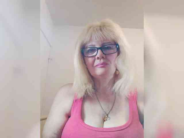 BoloshkaBlonda webcam