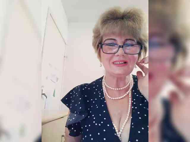 BoloshkaBlonda webcam