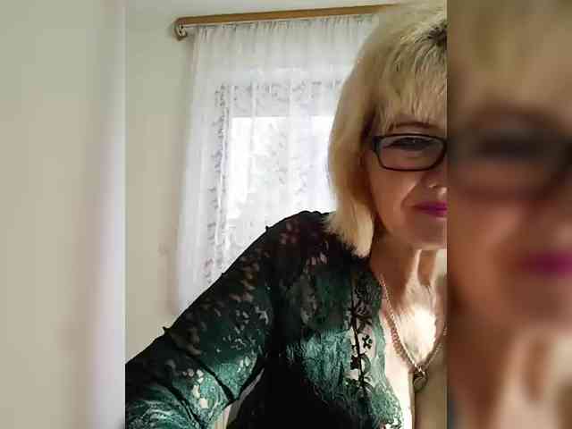 BoloshkaBlonda webcam