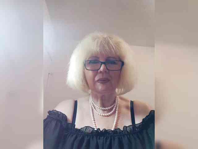 BoloshkaBlonda webcam