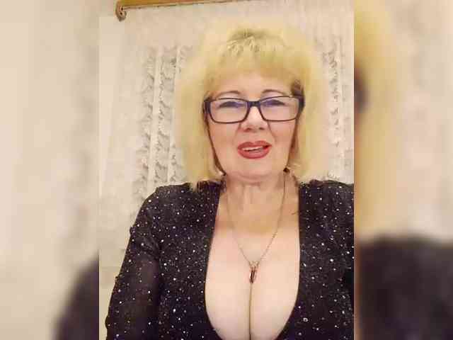 BoloshkaBlonda webcam