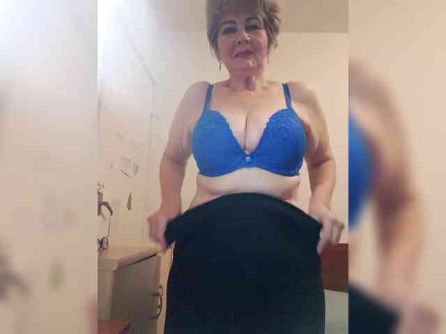 BoloshkaBlonda webcam