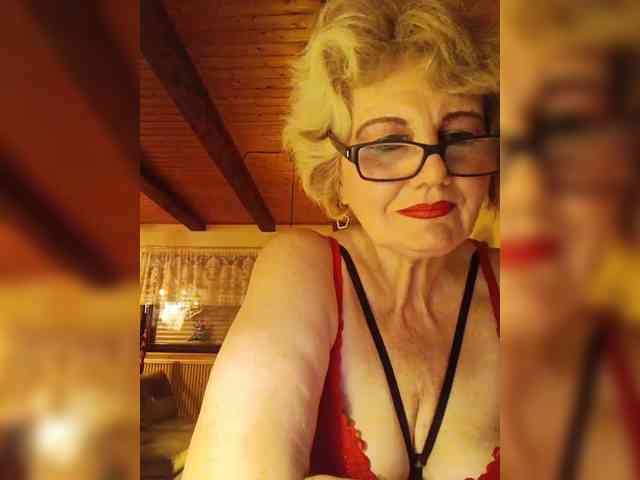 BoloshkaBlonda webcam