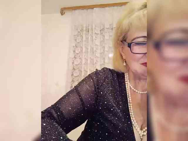 BoloshkaBlonda webcam