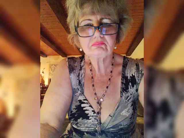 BoloshkaBlonda webcam