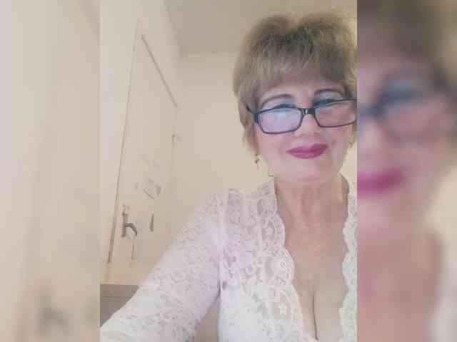 BoloshkaBlonda webcam