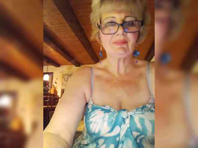 BoloshkaBlonda webcam