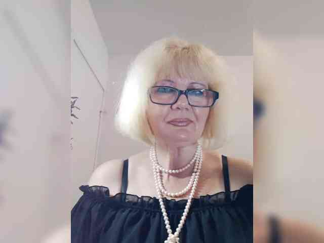 BoloshkaBlonda webcam