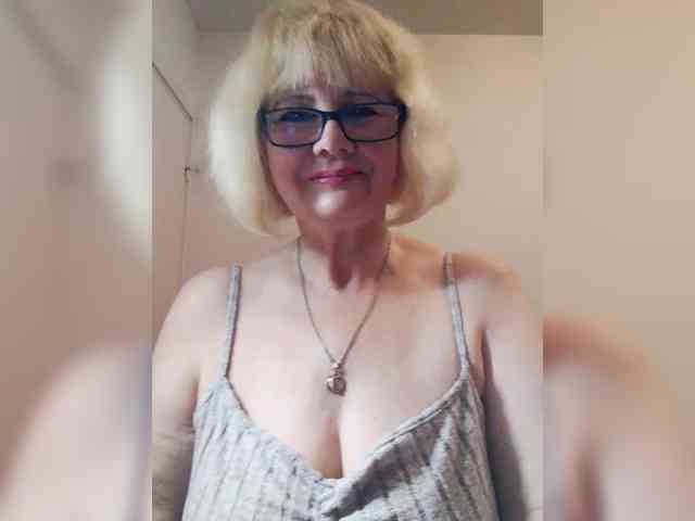 BoloshkaBlonda webcam