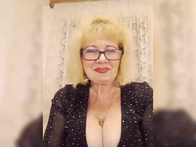 BoloshkaBlonda webcam