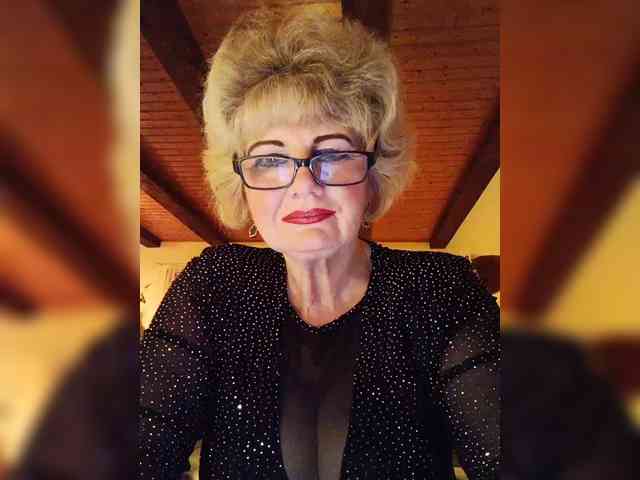 BoloshkaBlonda webcam