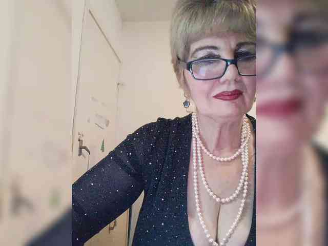 BoloshkaBlonda webcam