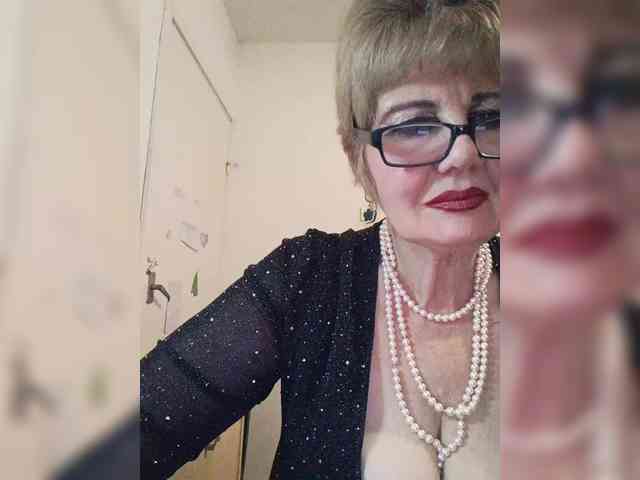 BoloshkaBlonda webcam