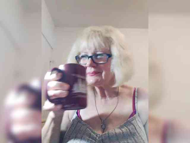 BoloshkaBlonda webcam