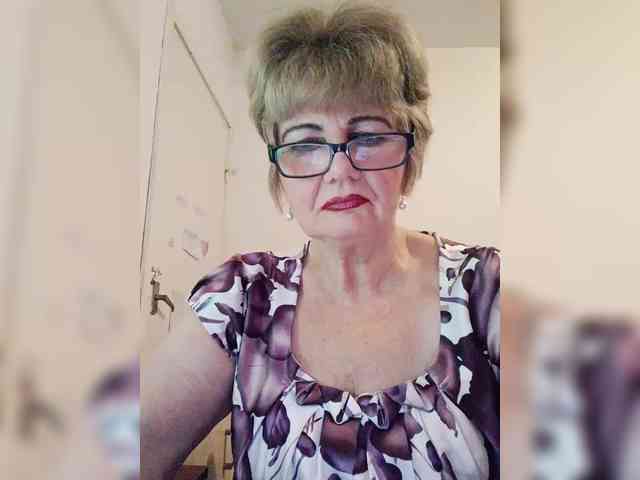 BoloshkaBlonda webcam