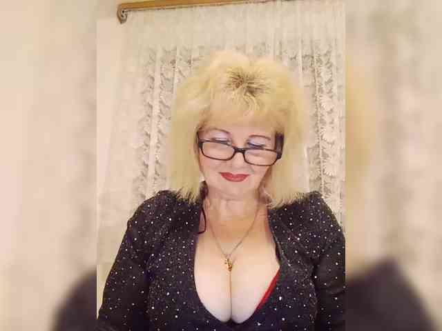 BoloshkaBlonda webcam