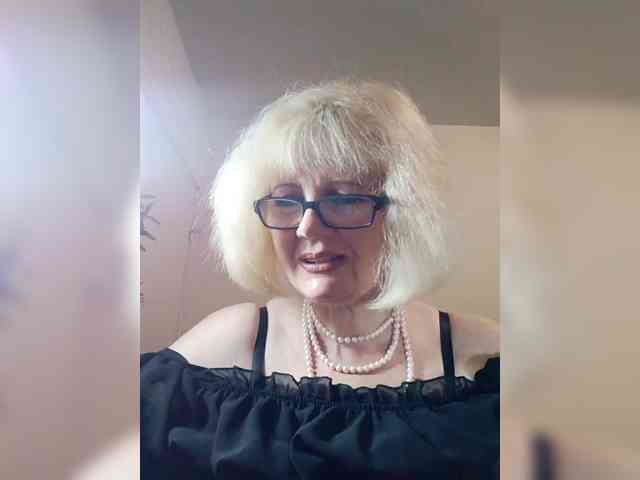 BoloshkaBlonda webcam