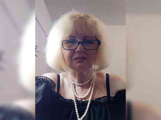 BoloshkaBlonda webcam