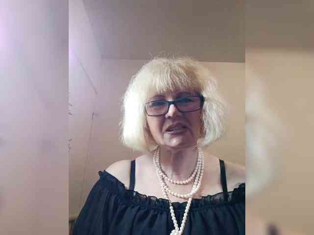 BoloshkaBlonda webcam