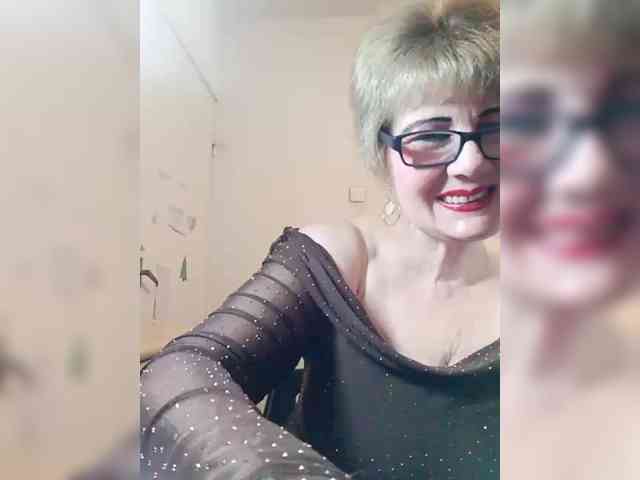 KASANDRABOLOSHKA Live Webcam on BongaCams