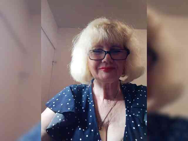 BoloshkaBlonda webcam