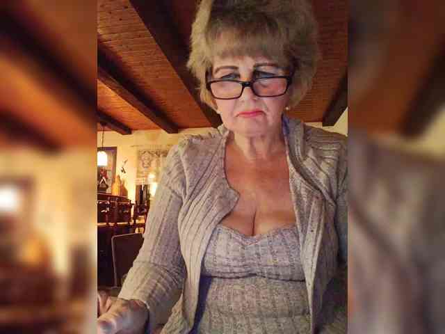 BoloshkaBlonda webcam