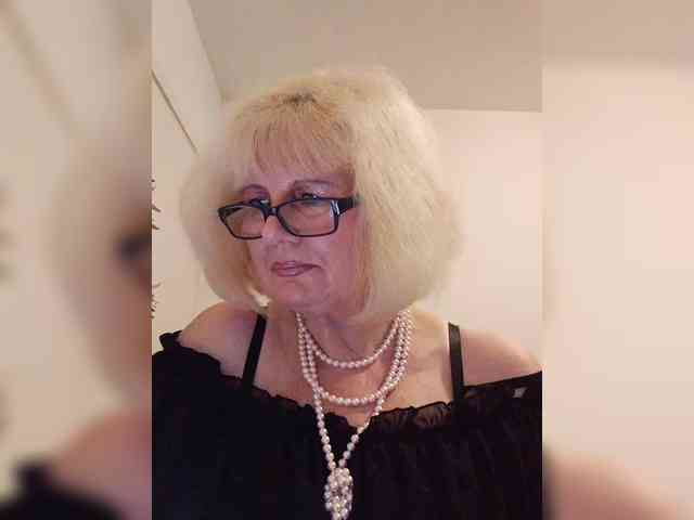 BoloshkaBlonda webcam